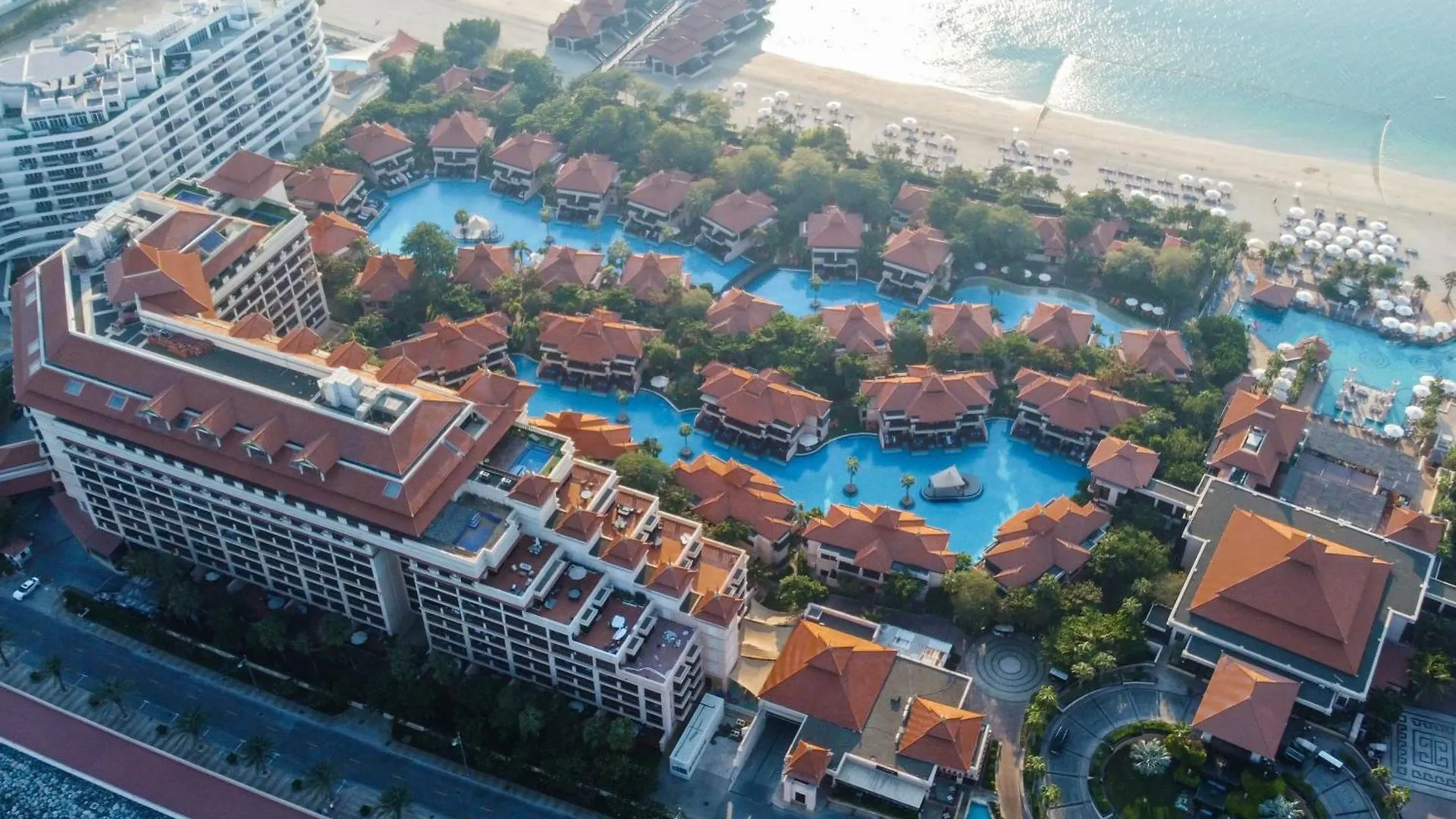 Upgraded Gorgeous 1Br At 5 Star Resort Dubai
